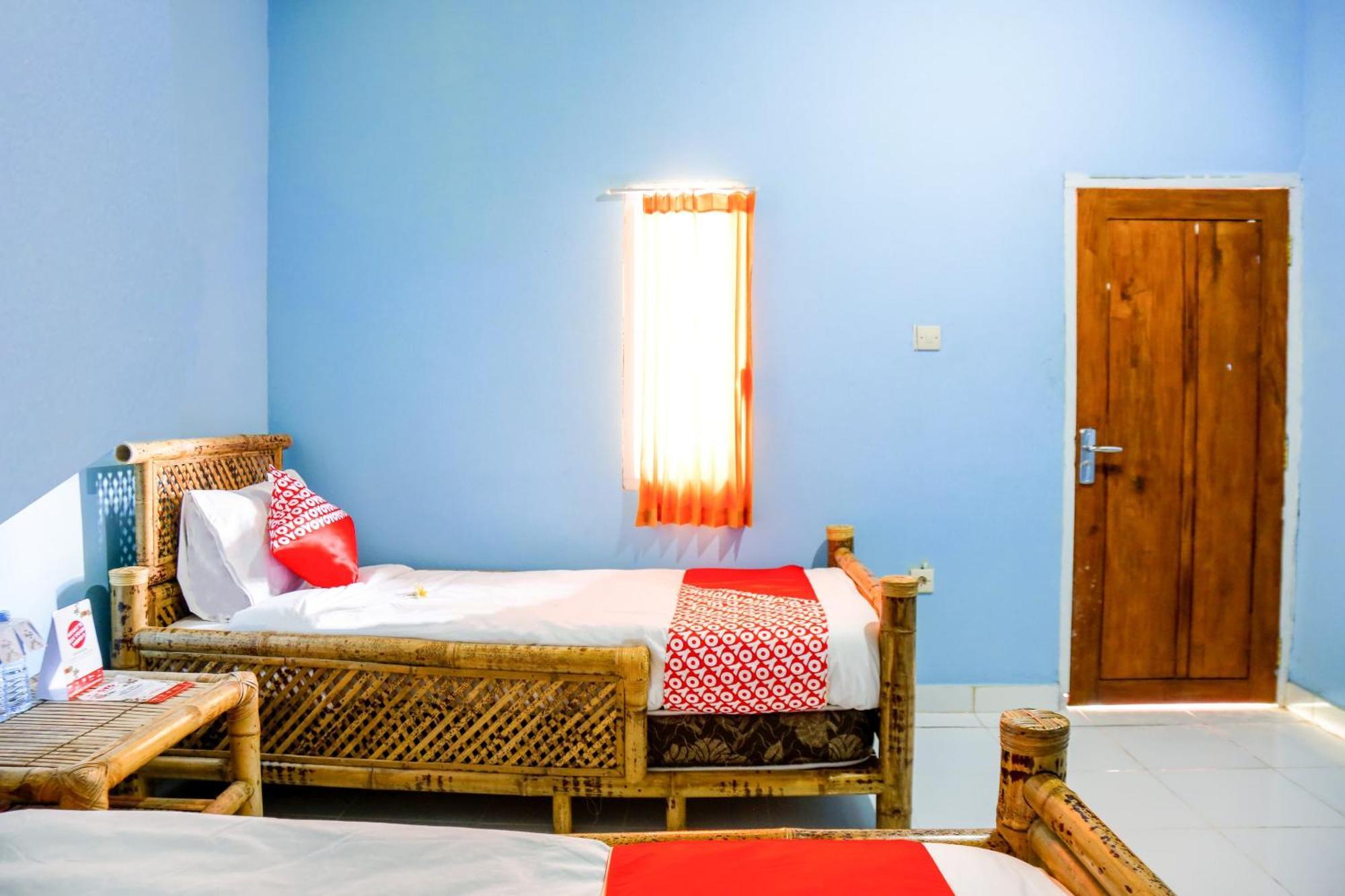 Oyo 1662 Zury Homestay Kuta  Zewnętrze zdjęcie